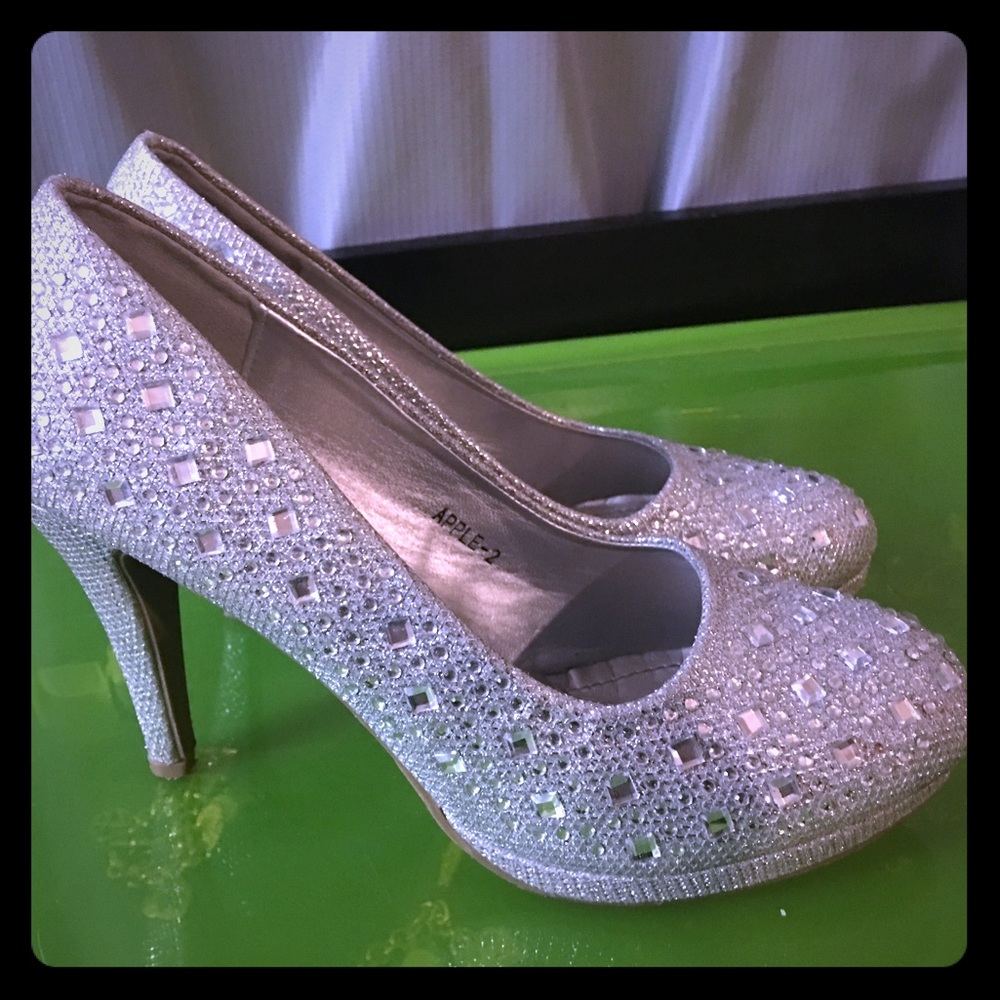 Glam heels/ make me a offer